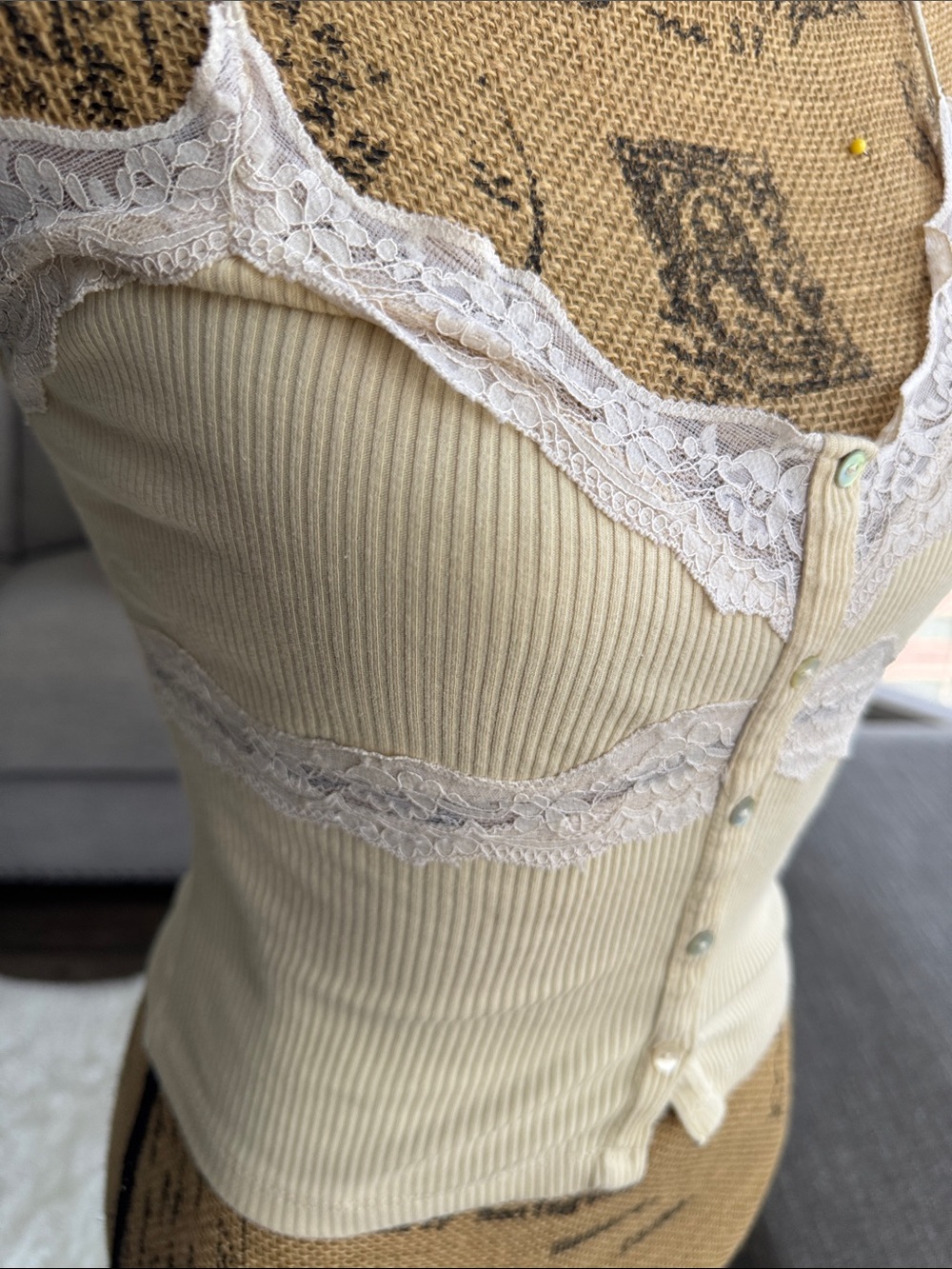 Cream Lace-Trim Ribbed Button Tank - Picture 3 of 6